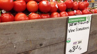 Whole Foods labeling system tomatoes