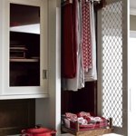 Hanging linen cabinet