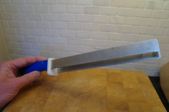 The Sandwich Knife