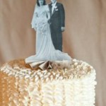 diywed_heriloomcaketopper