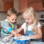 kids_in-Kitchen